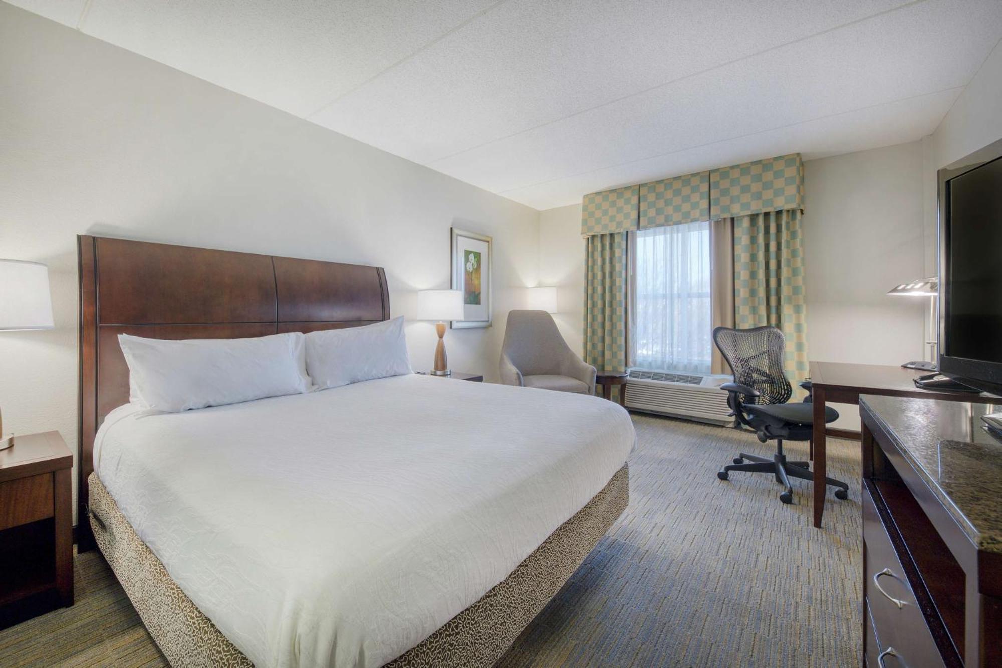 King Room,1551494092:JPEG